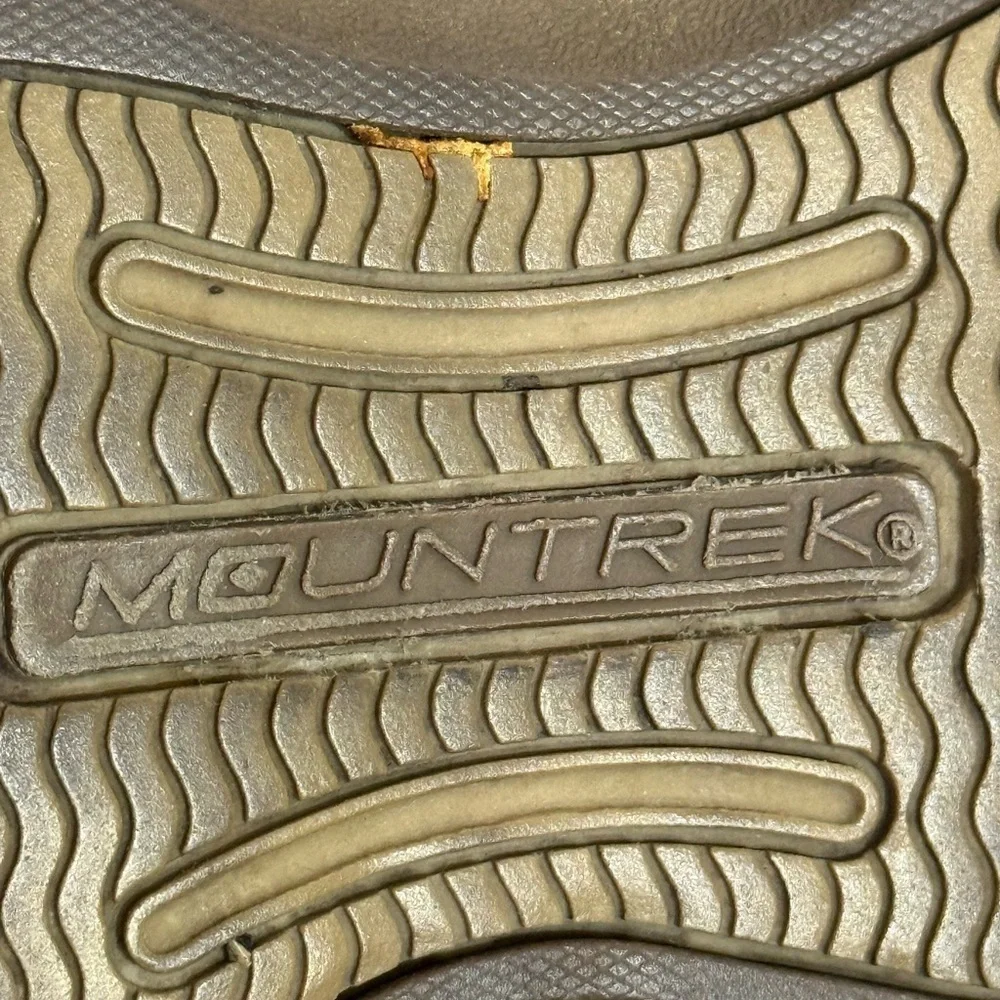 Mountrek Brown Leather Topsider-like Boat Shoes Laced with Rubber Treads 10.5